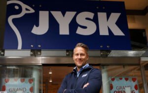 jysk myymalan moderni sisaankaynti vantaalla