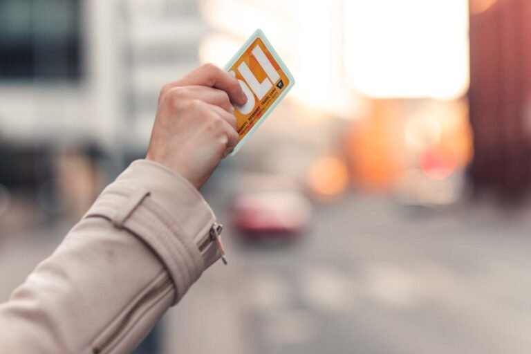 kela kortti kadessa matkaajalla ulkomailla