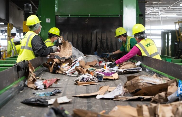 Miten Kierrätyskeskus Vantaan Porttipuistossa Toimii 6 Miten Kierrätyskeskus Vantaan Porttipuistossa Toimii