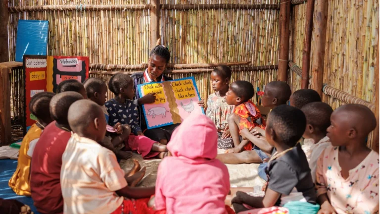 Miksi poissaolot koulusta voivat liittyä lastensuojeluun 7 Miksi poissaolot koulusta voivat liittyä lastensuojeluun