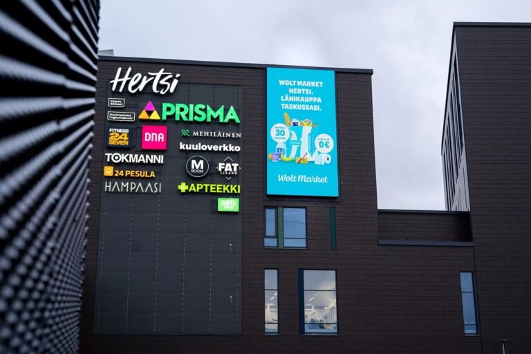 prisma myyrmannin ulkokuva kauppakeskuksessa
